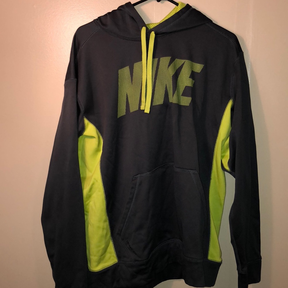 nike hoodie
